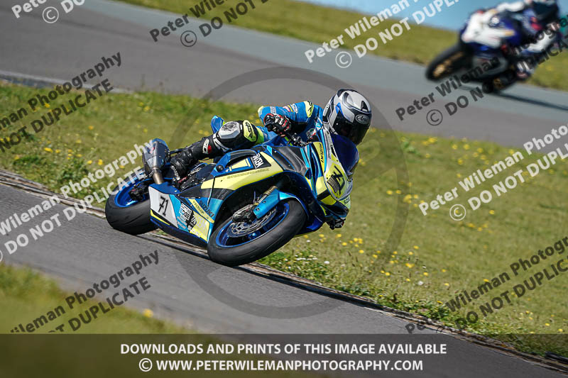 anglesey no limits trackday;anglesey photographs;anglesey trackday photographs;enduro digital images;event digital images;eventdigitalimages;no limits trackdays;peter wileman photography;racing digital images;trac mon;trackday digital images;trackday photos;ty croes